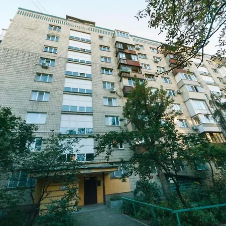 1 комнатная на русановке Апартаменти Київ